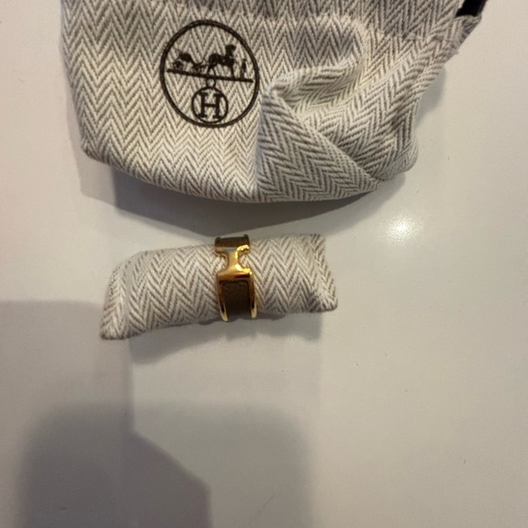Hermes Olympe Ring, Small model color Etoupe size medium - Picture 10 of 14